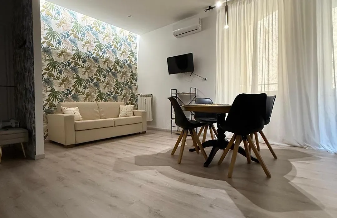 Apartment Aurum Colosseum-1